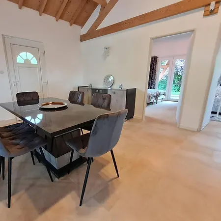 Moderne En Lorraine, 2 Chambres, Proche Foret - Fr-1-584-346 펜션 Jezainville