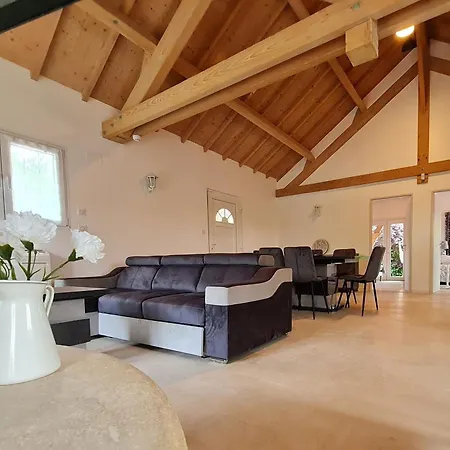 Holiday home Moderne En Lorraine, 2 Chambres, Proche Foret - Fr-1-584-346 *